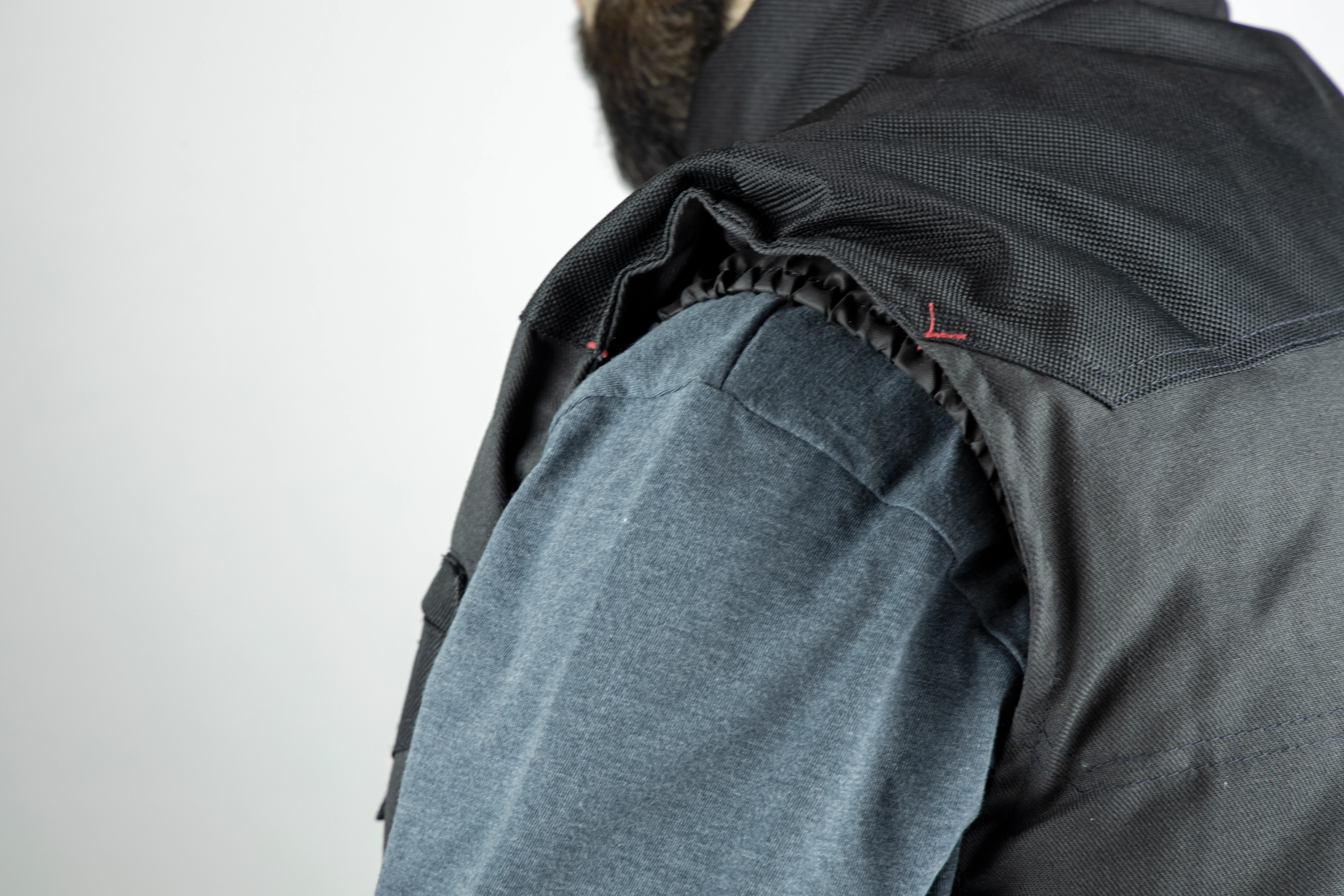 Veste de travail sans manches SABLE - GRIS NUIT/NOIR image